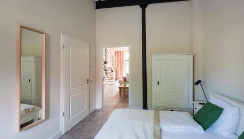 Storchenhof Blumenow - Foto 3, wardrobe