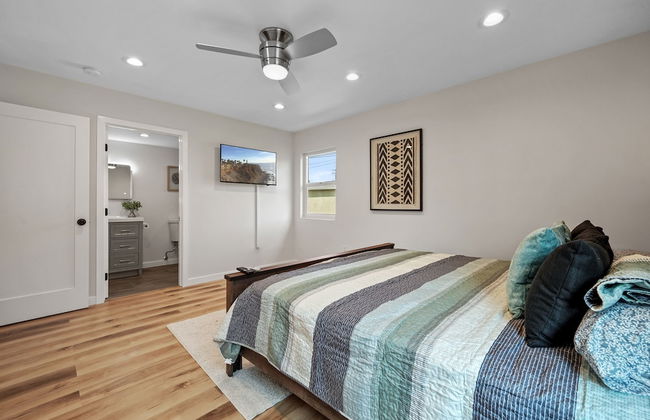 Completely Renovated Oasis on the Hill - Foto 4