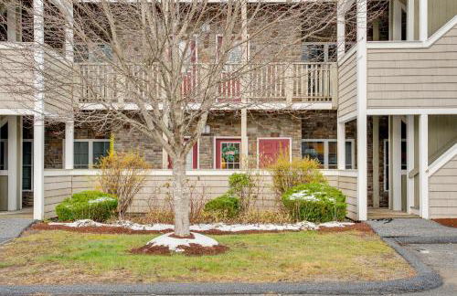 Relaxing Lincoln Condo with Fireplace and Shuttle - Foto 25