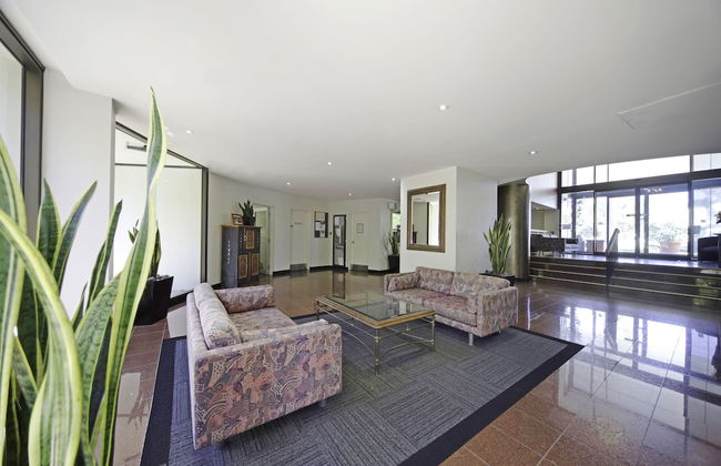 BreakFree Capital Tower - Foto 2