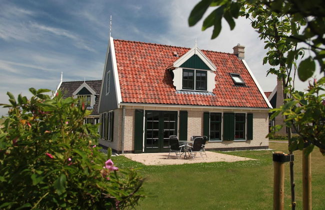 Comfy Villa in Wieringer Style near Wadden Sea - Foto 1
