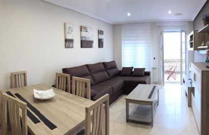 Tres dormitorios con magníficas vistas al mar - Foto 7