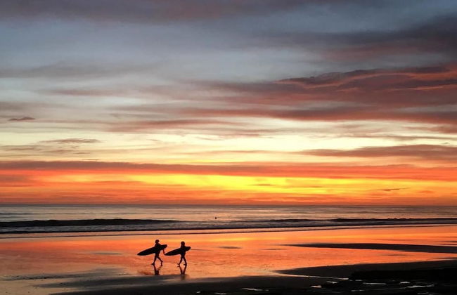 Recently Renovated Luxury Condo with Resort-Style Beach Club Access and Ocean Views - Photo 31