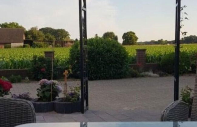 Garden Magic Comfortable Holiday Residence - Photo 21