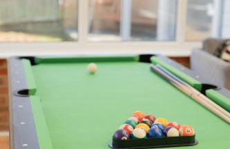 Opulent 5 bedroom Retreat with Hot tub and Entertainment - Foto 33