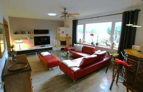 Holiday home in Erbach with swimming pool - Foto 8