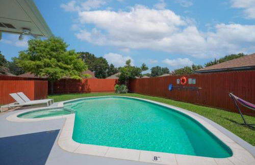 Vibrant Spacious Home w Private Pool and Jacuzzi - Foto 46
