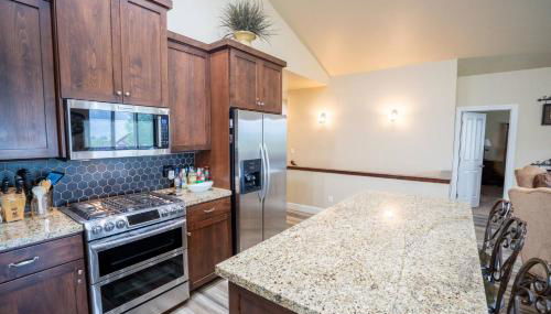 Spacious Eden Getaway w Hot Tub - Foto 3, Other