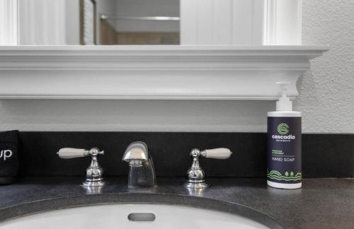 Bison Ridge Retreat - Spacious and in Nature - Foto 47