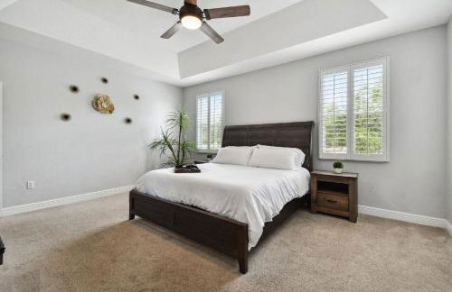 Tampa Private Large House, Game Room & Backyard - Sleeps 12, 4bdr, 3bth, Quiet Community, Near Everything in Tampa & St Pete - Foto 44