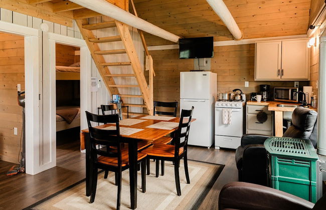 Portage Lakeside Cabins - Photo 47