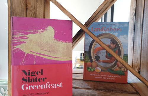 Schlossblick Apartment für 4 mit Küche Kamin Netflix Parken und Hofladen - Foto 11