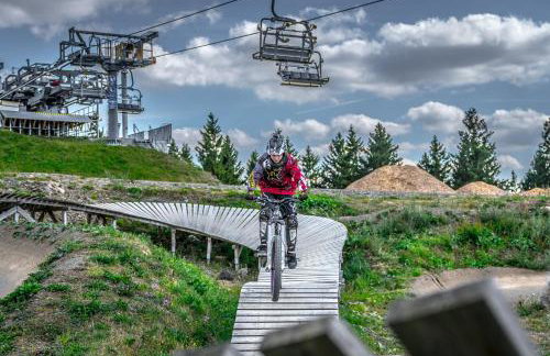 Queens Castle - Foto 34