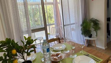 2BR Estoril Apartment - Near Estoril Beach & Cascais - Sleeps 4 - Foto 5