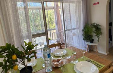2BR Estoril Apartment - Near Estoril Beach & Cascais - Sleeps 4 - Foto 5