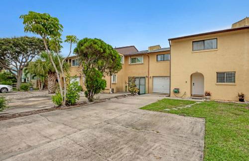 Spacious Townhome 5 Mins Walk to Beach - Foto 15