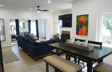 Charming Historic Home with Modern Comforts - Foto 2