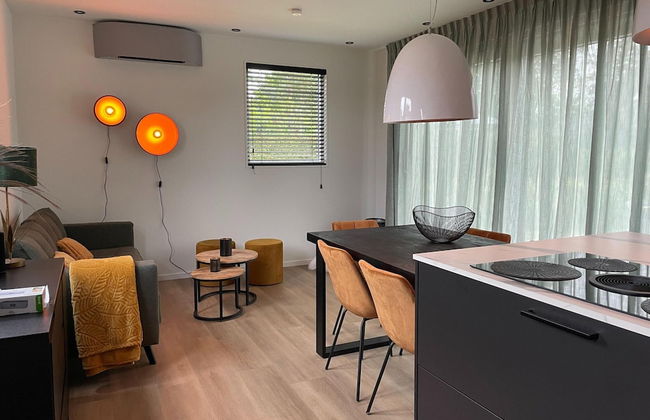 Chalet by Water in Idskenhuizen Recreation Park - Foto 5