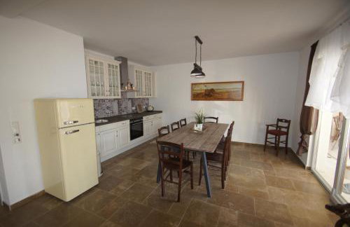 Villa Ludilo mit 4 Apartments in Poljica - Marina bei Trogir Split - Photo 72