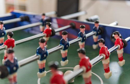 Luxury 5-Bed Country House with Hot Tub, Views & Games Room, Sleeps 12 - Kent Downs - Foto 19