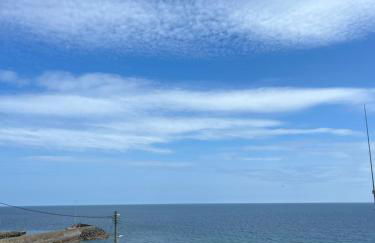 Beachside - Stunning sea view townhouse across the road from the beach - Foto 4