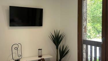 Cocoon au pied des montagnes - Foto 1