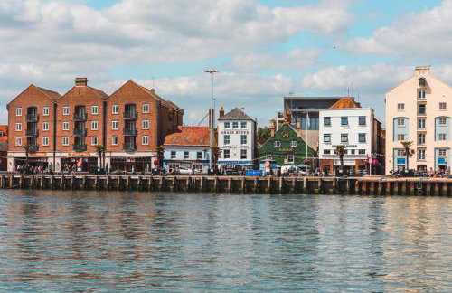 The Gables Poole, 3 Bedroom Penthouse Apartment - Photo 51