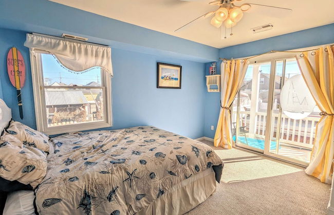 Waves 'n Wooder by Avantstay Swimspa + Game Room, Walk to Beach - Foto 3