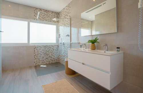 Luxury Chill Villa - Private pool, jacuzzi and exclusive guest experience - Foto 16