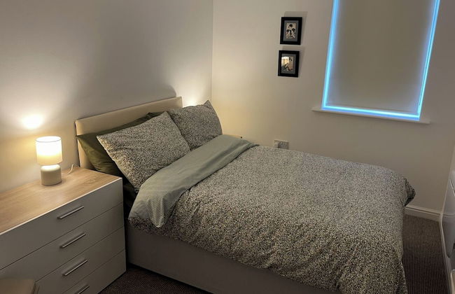 Sleeps 4 With Ensuite and Free Parking - Foto 3