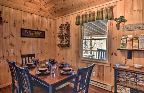 Natures Retreat with Hot Tub 7 Mi to Bryson City - Foto 7