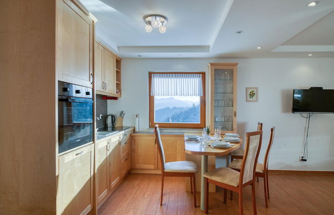 Pool Wellness Chalet Sunshine - Photo 12