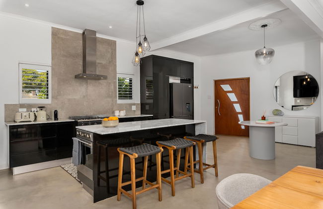 Luxury Oasis, Lifestyle Villa, Pool & Gym - Photo 20