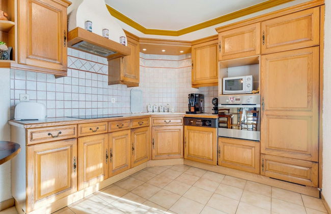 Villa With Swimming Pool in Sorgues - Foto 13