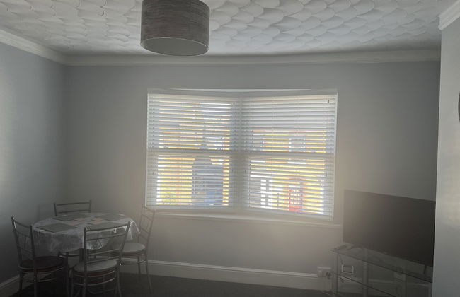 Spacious 1-bed Apartment in the Heart of Herne Bay - Foto 3