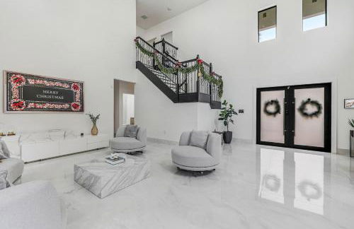 Modern Miami Home with Patio and Pool - Foto 34