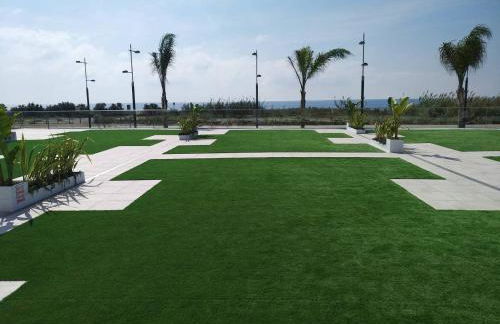 Apartamento en primera línea de playa, con piscina y garaje en Torrox Costa - Photo 6