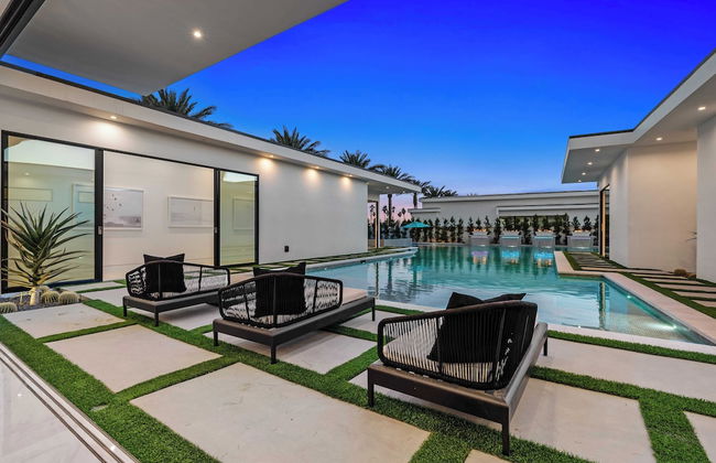 Exclusive Indio Villa Pool, Hot Tub, Putting Green Sleeps 18 Bravo #6 - Foto 45