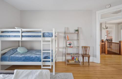 Dubuque's Front Porch, Historic Charmer, Walk Downtown - Foto 18