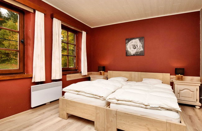 Villa Near Durbuy With Sauna & Play Area - Photo 6