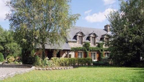 Maisons de Familles Beautiful beachfront home with a spa pool - Photo 2