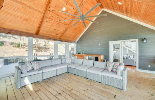 Dock and Panoramic Views Guntersville Lake Retreat! - Foto 23