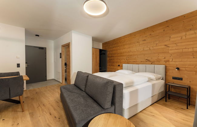 Pure Alpine Suites - Photo 10