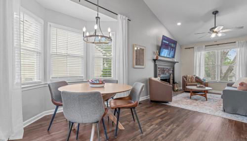 Relaxing 3-Bedroom Home Close to City Center - Foto 2