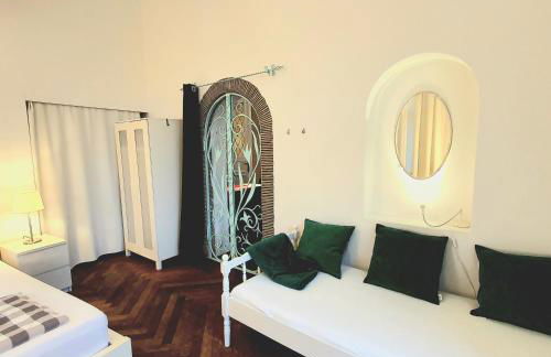 Apartment 3 large rooms with 2 separate bedbrooms close to city centre near Kudamm and KaDeWe - Foto 19