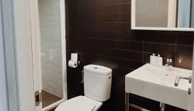 Apartamentos Express by gaiarooms - Foto 4, towels, Shower