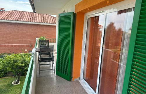 Piso superior tranquilo terraza y vistas A 45 min de Barcelona - Foto 33