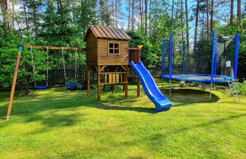 Chatka Baby Jagi - Domek z balią i kominkiem w lesie pośród jezior - Foto 9