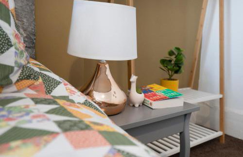 Spacious 3 Bed Flat-Free Parking-by Holiday Homes - Foto 8