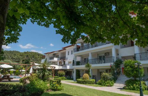 Aristides Hotel - Photo 1